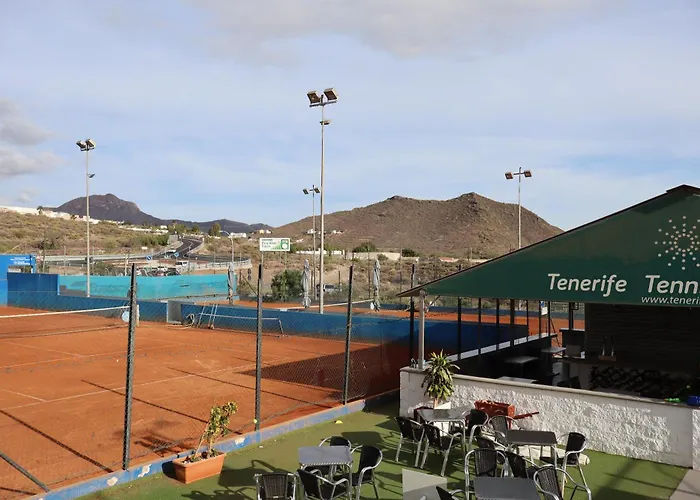 Escape Relax And Enjoy דירה